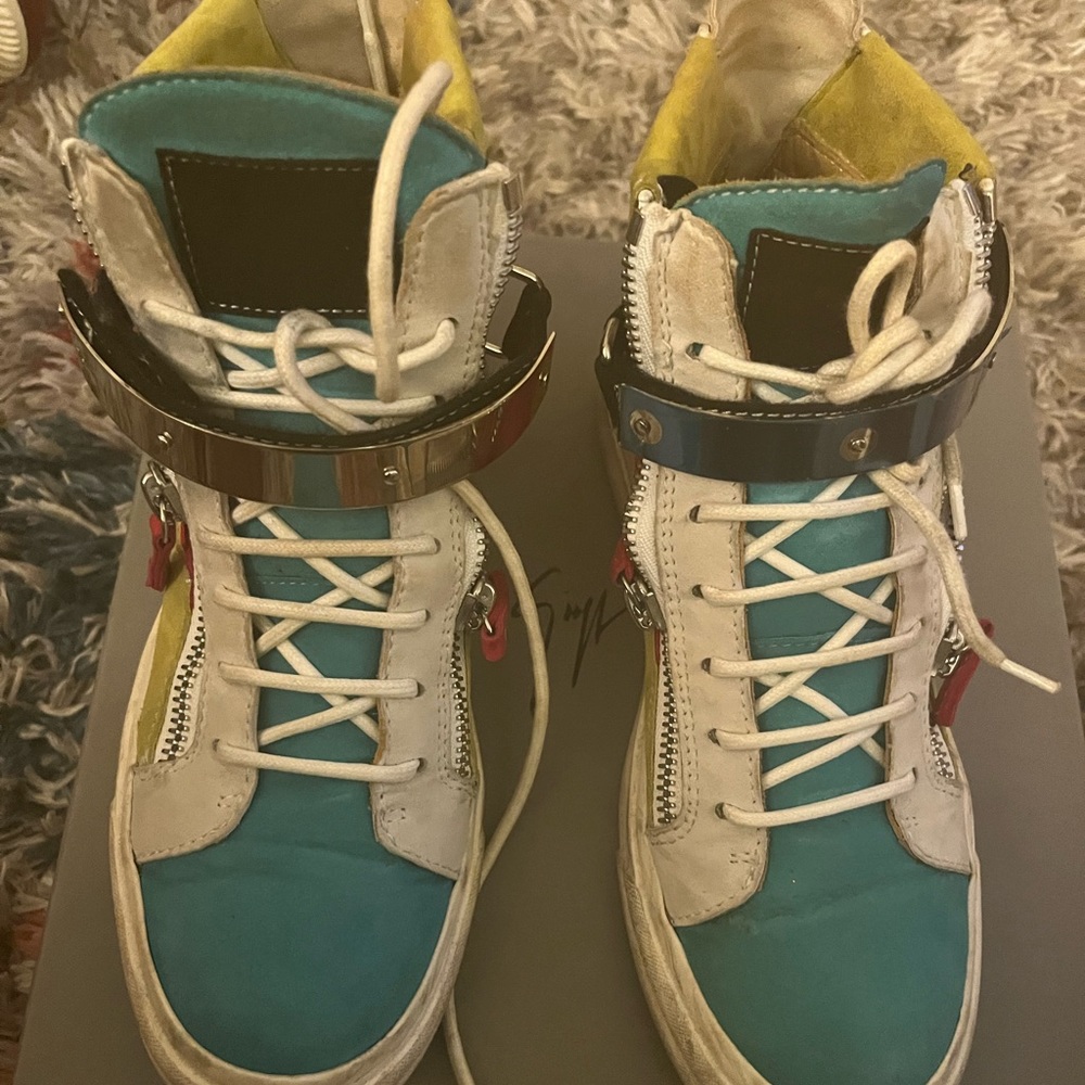 Giuseppe color sneakers
